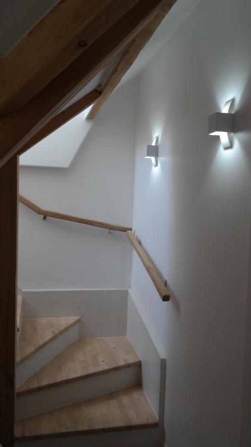 The Rooftop - A Trendy New Apartment With Airconditioning, Large Terrace & Free Parking Ostenda Esterno foto